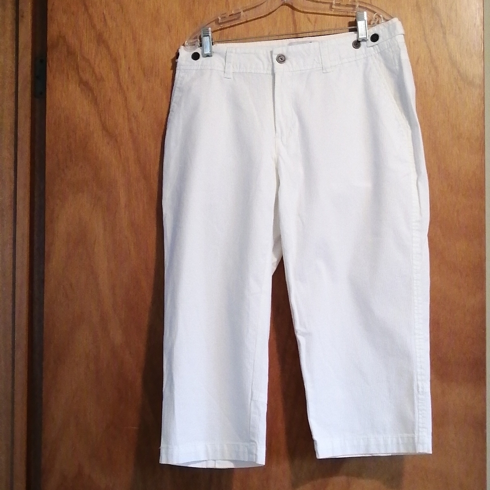 Caribbean  Joe,ladies capris,size 6 Petite